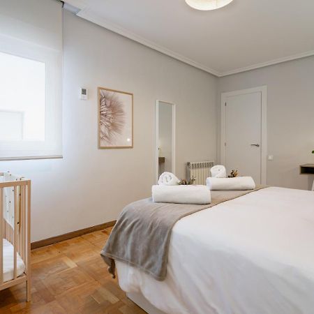 Apartamento Tres Mares Gijon Bagian luar foto