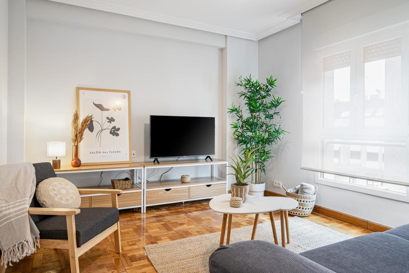 Apartamento Tres Mares Gijon Bagian luar foto